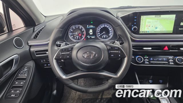 Hyundai Sonata 2023 — photo 20