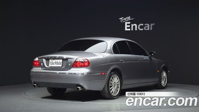 Jaguar S-TYPE 2007 — photo 2