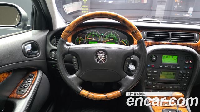 Jaguar S-TYPE 2007 — photo 13
