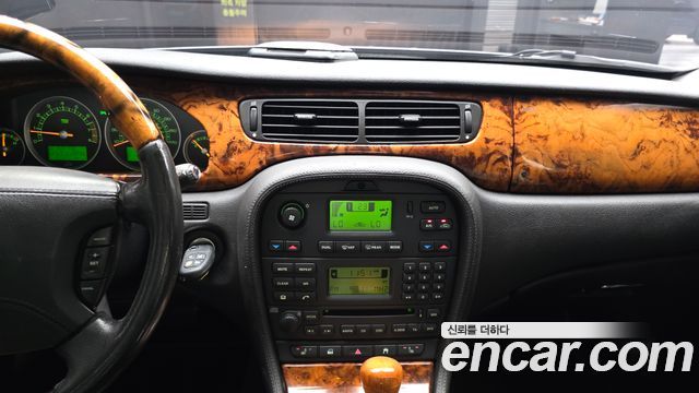 Jaguar S-TYPE 2007 — photo 14