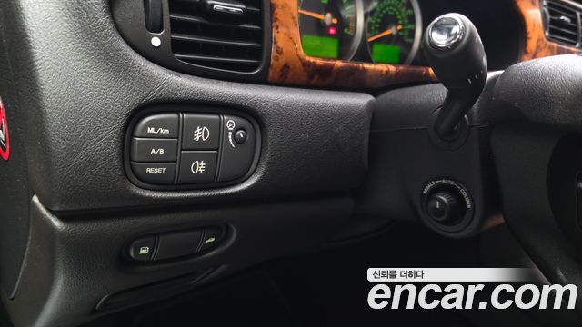 Jaguar S-TYPE 2007 — photo 17