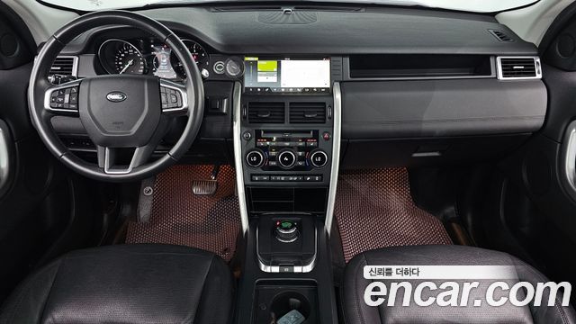 Land Rover Discovery Sport 2018 — photo 7