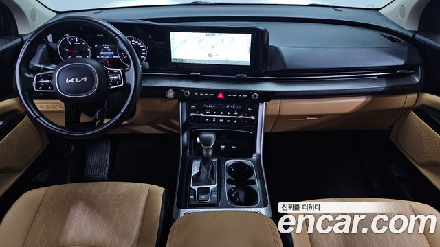 Kia Canival 2022 — photo 10