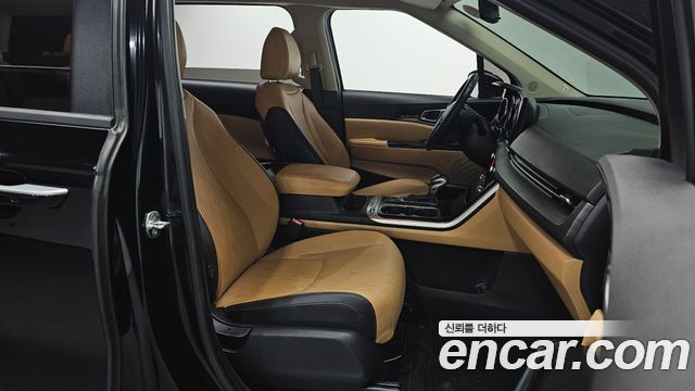Kia Canival 2022 — photo 13