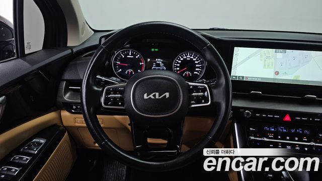 Kia Canival 2022 — photo 19
