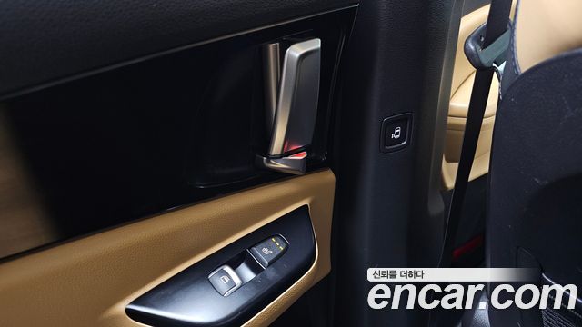 Kia Canival 2022 — photo 24