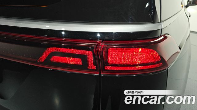 Kia Canival 2022 — photo 9
