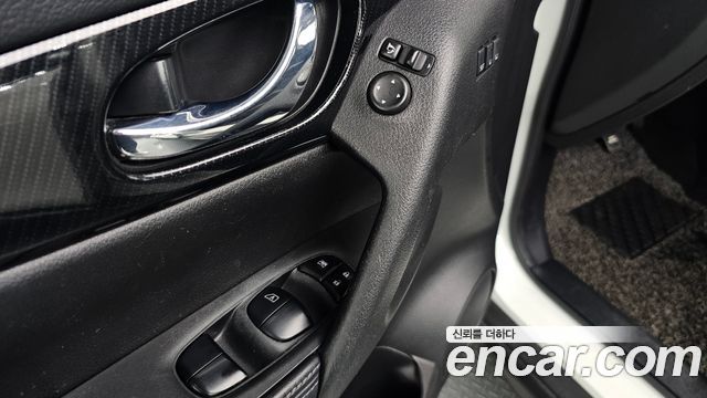Nissan X-Trail 2018 — photo 28