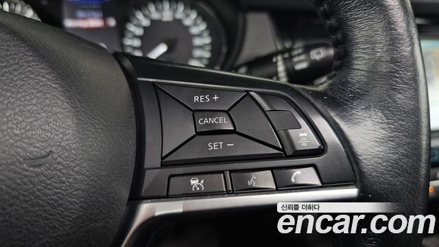 Nissan X-Trail 2018 — photo 31