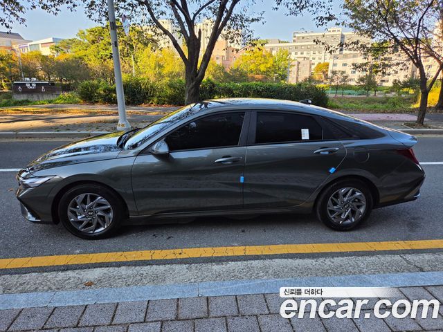 Hyundai AVANTE 2024 — photo 3