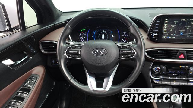 Hyundai Santafe 2019 — photo 12