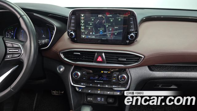 Hyundai Santafe 2019 — photo 13
