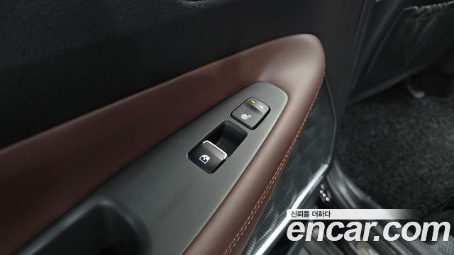 Hyundai Santafe 2019 — photo 17