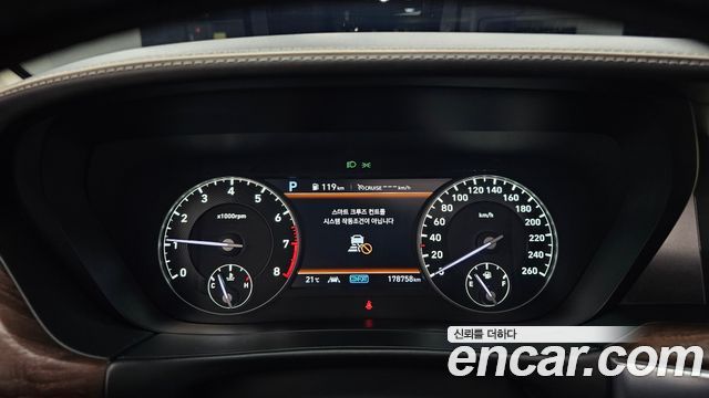 Genesis G90 2019 — photo 11