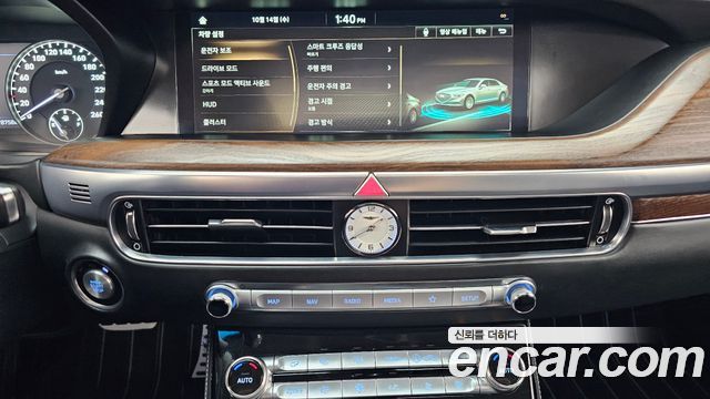 Genesis G90 2019 — photo 20