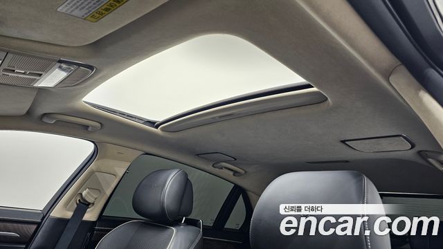 Genesis G90 2019 — photo 25