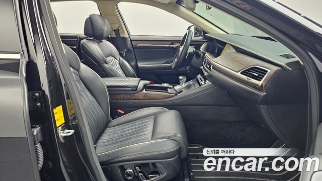 Genesis G90 2019 — photo 16
