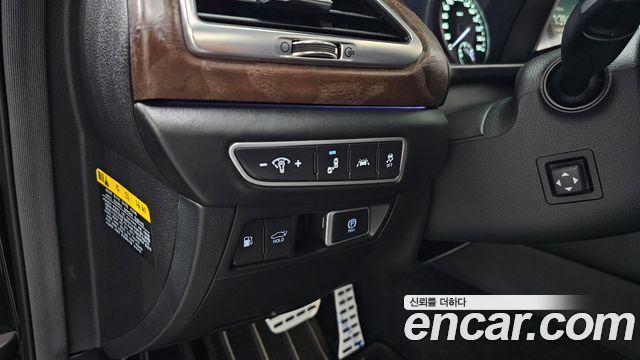 Genesis G90 2019 — photo 29
