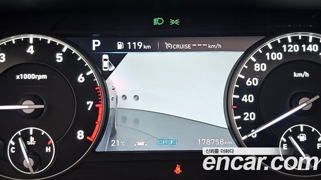 Genesis G90 2019 — photo 39