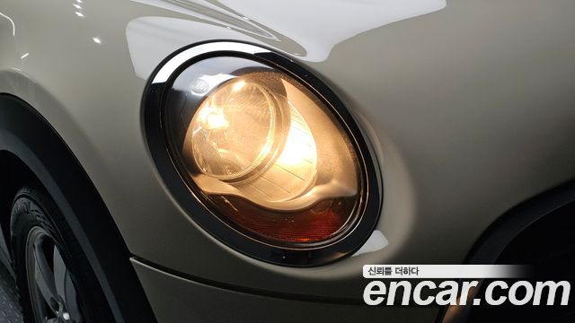 Mini Cooper 2017 — photo 8