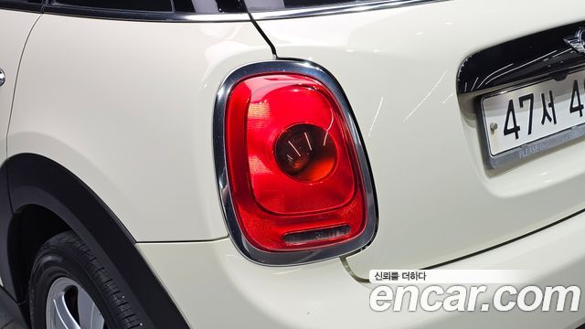 Mini Cooper 2017 — photo 9
