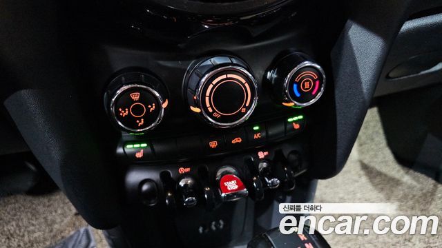Mini Cooper 2017 — photo 30
