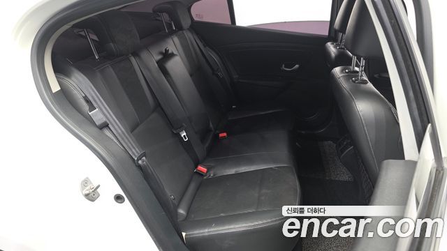 Renault Korea SM3 2015 — photo 18