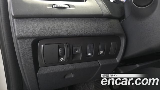 Renault Korea SM3 2015 — photo 30