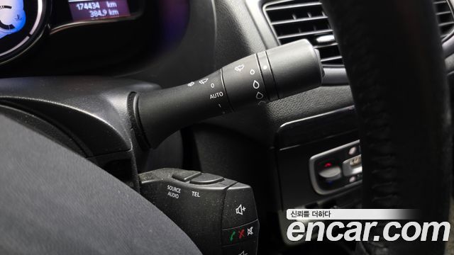 Renault Korea SM3 2015 — photo 32