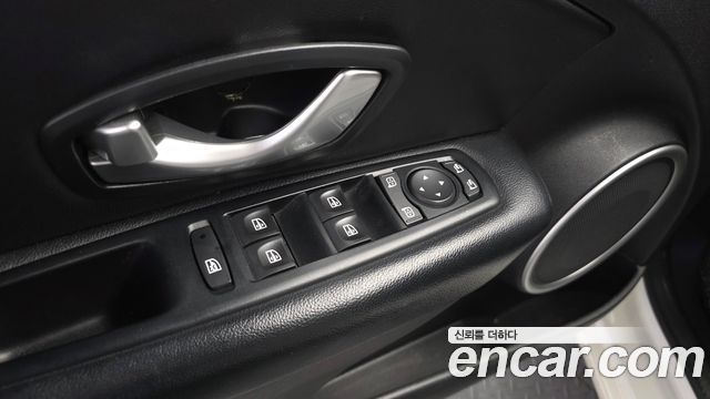 Renault Korea SM3 2015 — photo 33