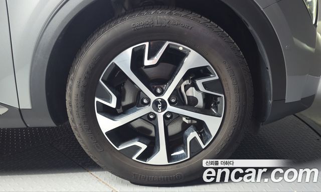 Kia Sportage 2024 — photo 7