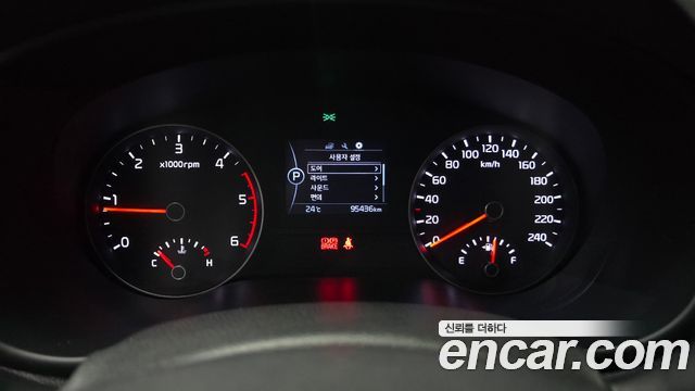 Kia Sportage 2016 — photo 11