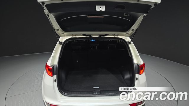 Kia Sportage 2016 — photo 26