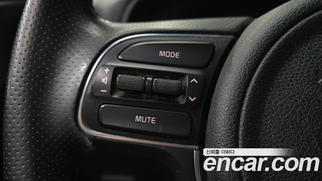 Kia Sportage 2016 — photo 29