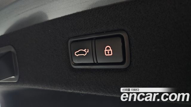 Genesis EQ900 2018 — photo 24
