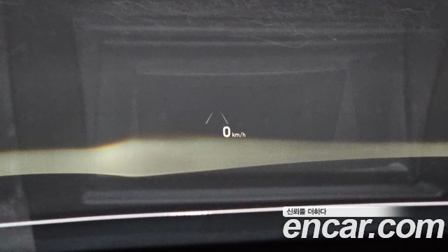 Genesis EQ900 2018 — photo 25