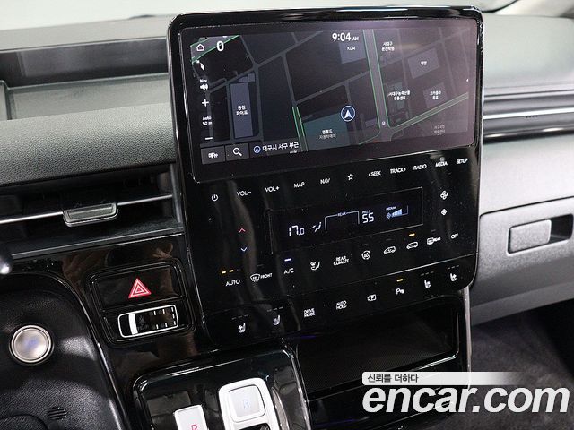 Hyundai Staria 2022 — photo 8