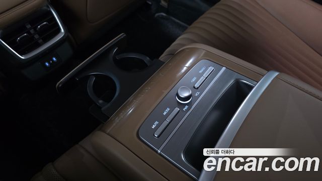 Hyundai Grandeur 2025 — photo 33
