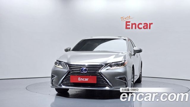 Lexus ES 2017 — photo 3