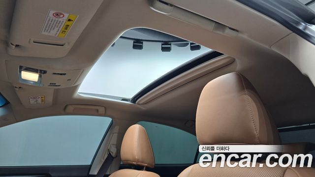 Lexus ES 2017 — photo 19