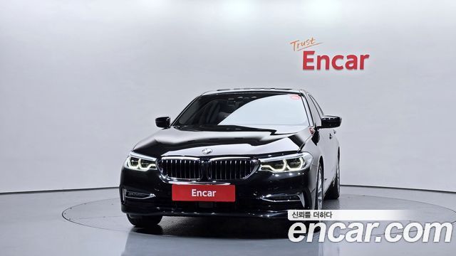 BMW 5-Series 2020 — photo 3