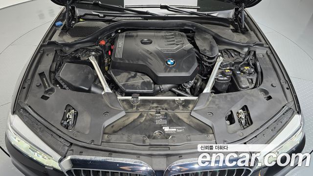 BMW 5-Series 2020 — photo 6