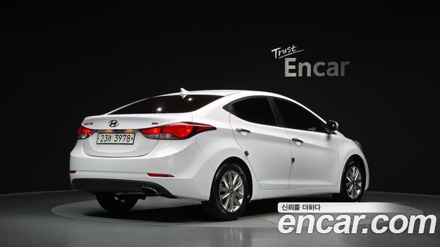Hyundai AVANTE 2015 — photo 2