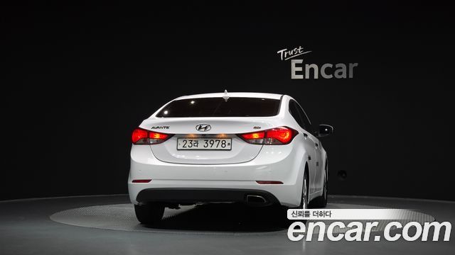 Hyundai AVANTE 2015 — photo 4
