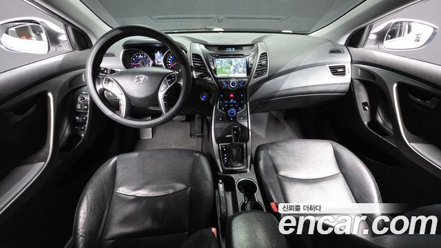 Hyundai AVANTE 2015 — photo 7