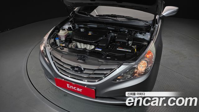 Hyundai Sonata 2012 — photo 6