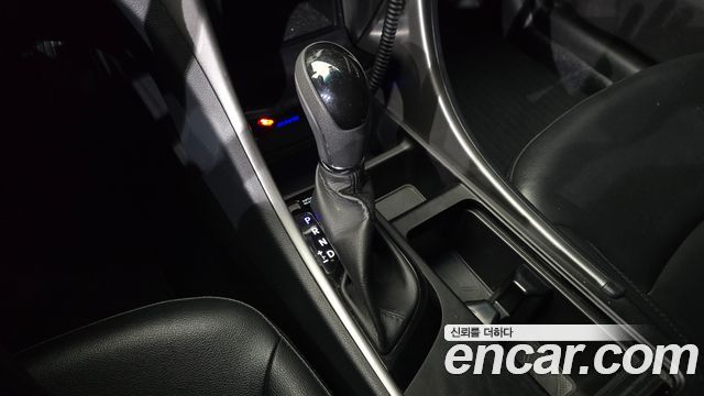 Hyundai Sonata 2012 — photo 9