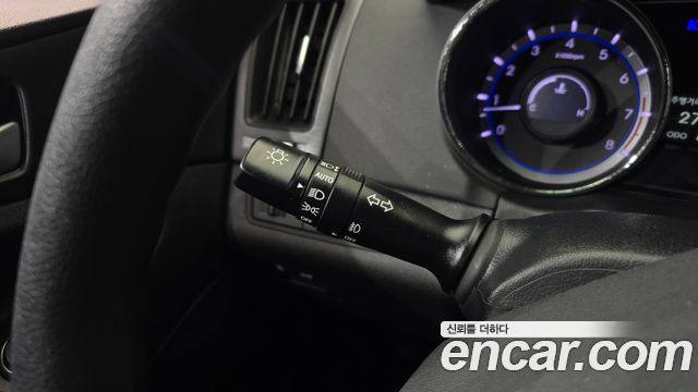 Hyundai Sonata 2012 — photo 17