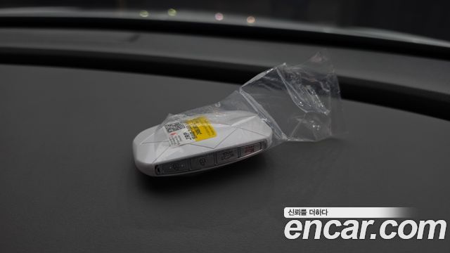 Genesis G80 2025 — photo 32
