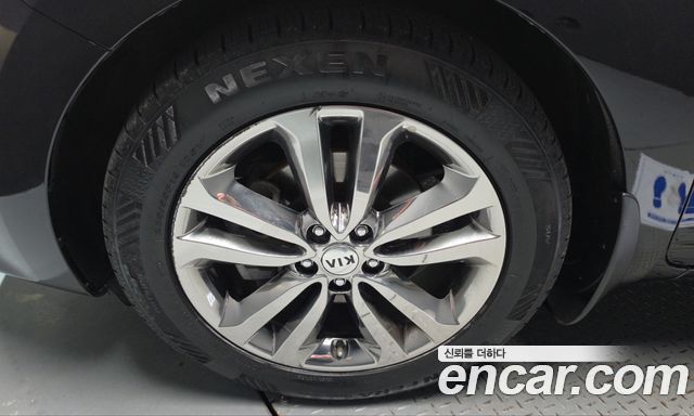 Kia Canival 2017 — photo 5